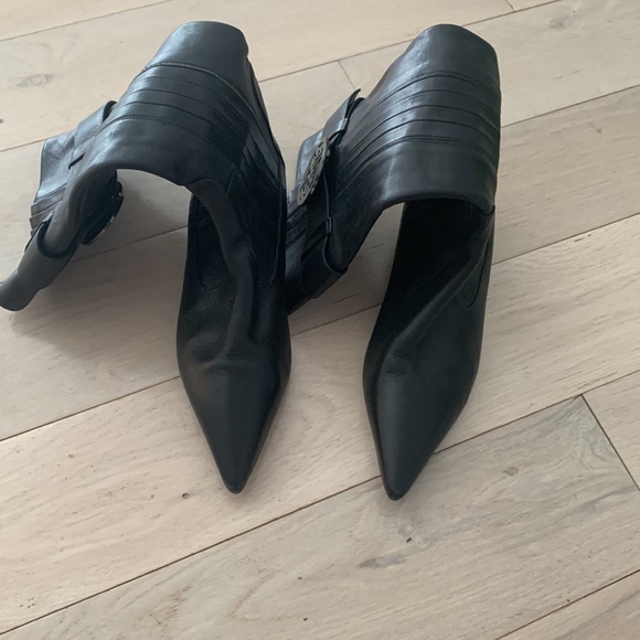 Hugo Boss Boots - Picture 3 of 4